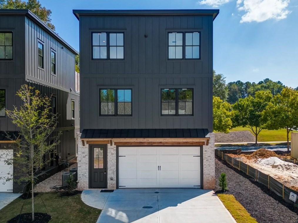 663 Market St, Holly Springs, GA 30188