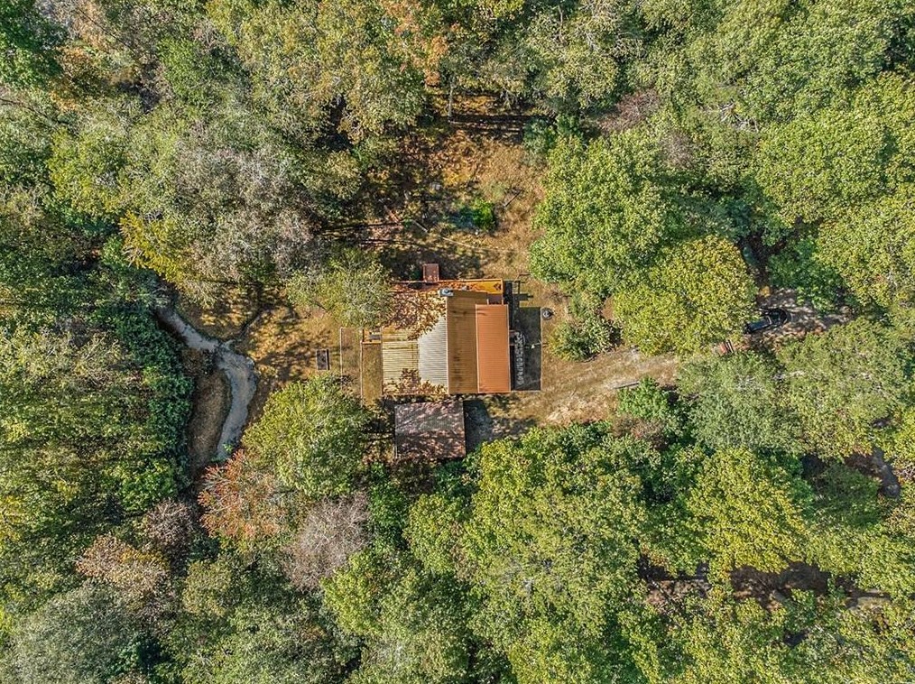 60 Sweet Creek Dr, Blue Ridge, GA 30513-7552