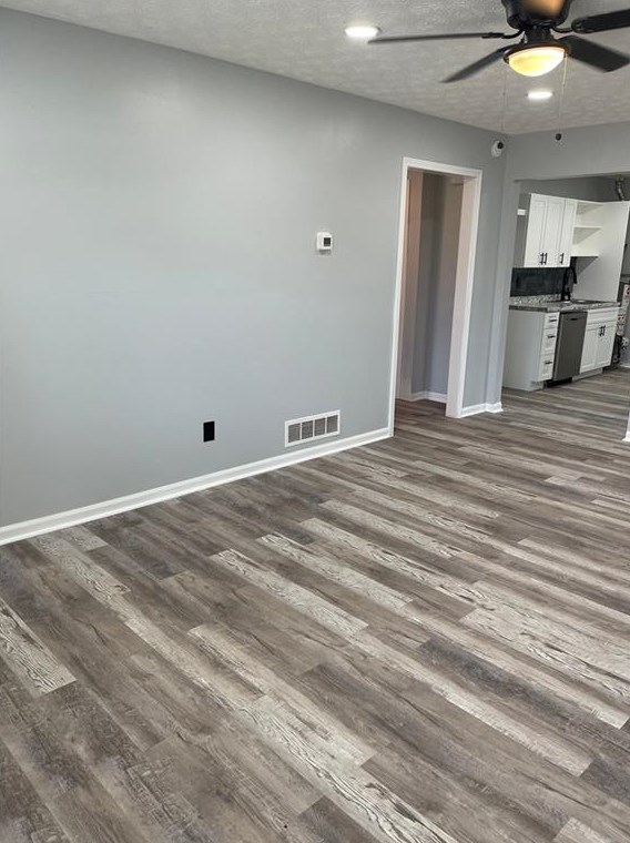 153 Martin Luther King Dr #b, Newnan, GA 30263