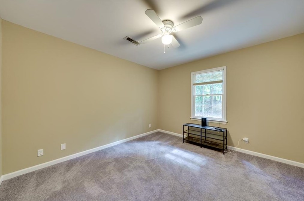 652 Cawthon Rd, Toccoa GA  30577-7277 exterior