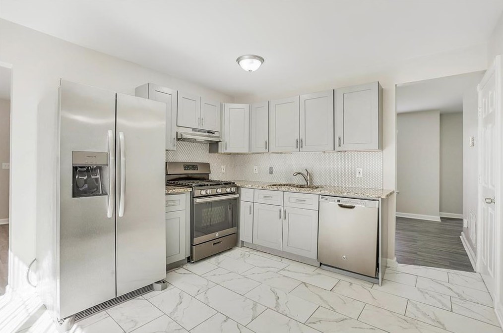 3863 Creekbank Cv, Decatur GA  30034-2259 exterior