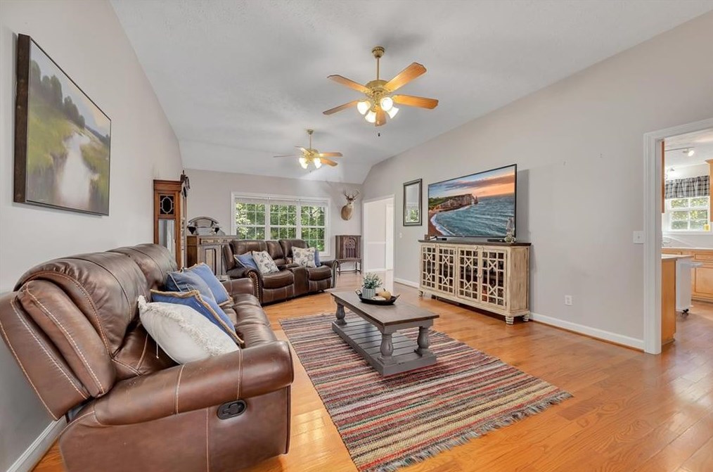 328 Crystal Creek Dr, Big Canoe, GA 30143