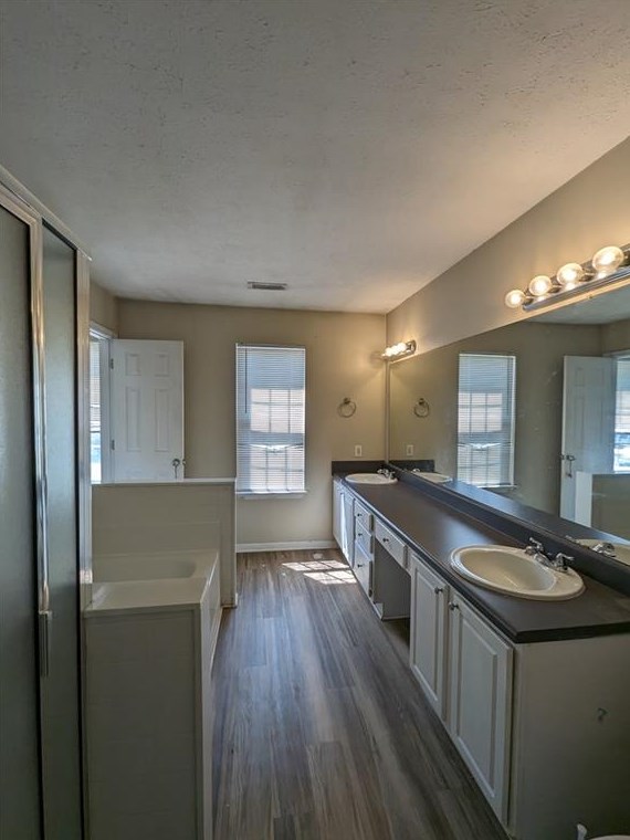 95 Benfield Cir, Euharlee, GA 30121-4208
