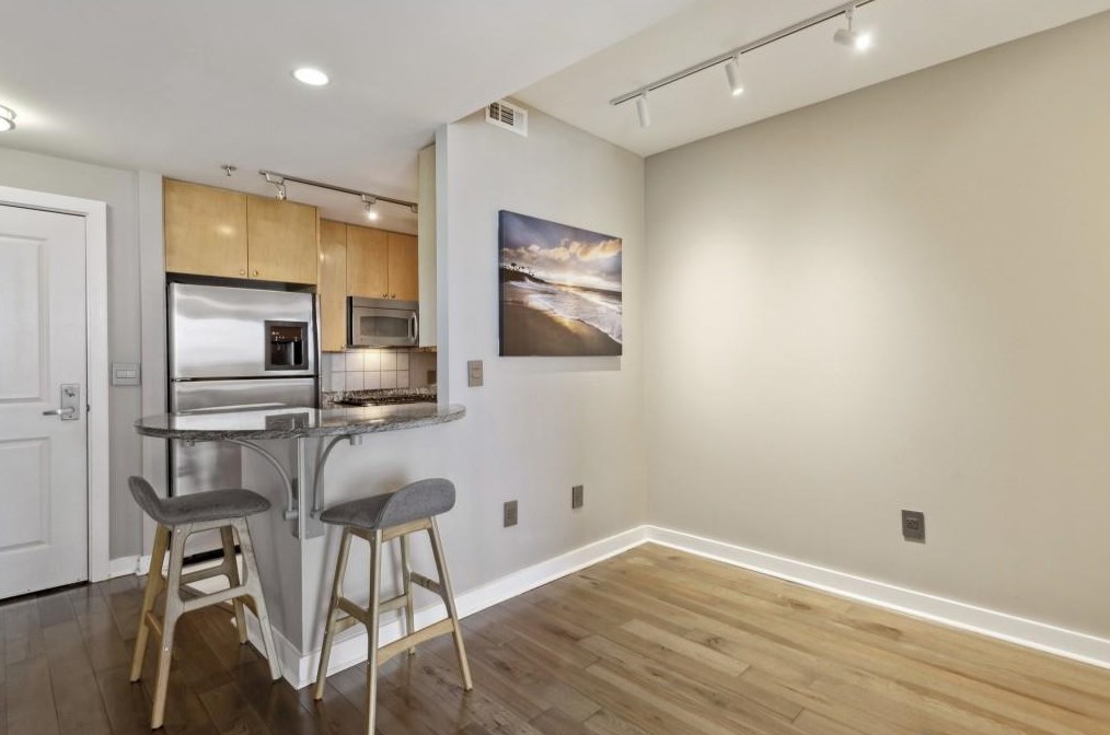 3338 Peachtree Rd Ne Apt 1204, Atlanta, GA 30326