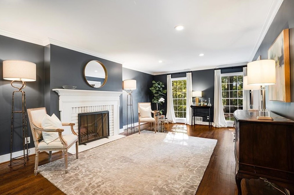 1448 Nancy Creek Dr, Atlanta GA  30319-1859 exterior