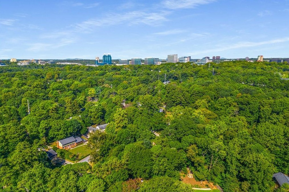 1448 Nancy Creek Dr, Atlanta GA  30319-1859 exterior