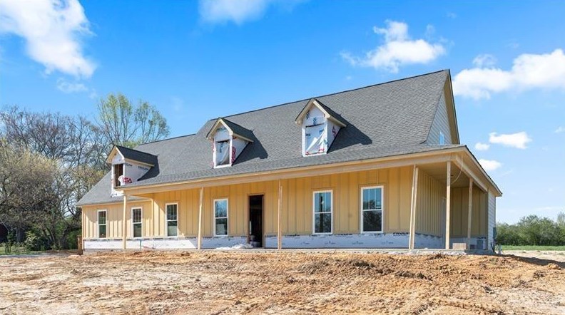4520 South Hickory Level, Carrollton, GA 30116