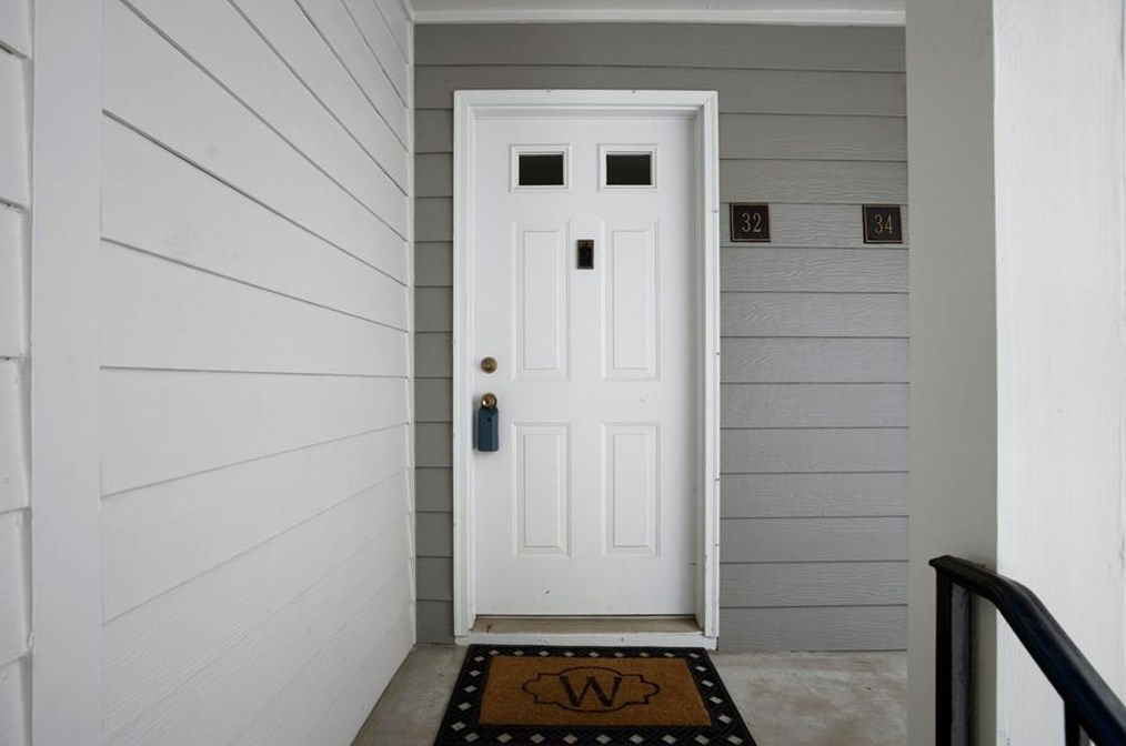32 Fair Haven Way, Smyrna, GA 30080-8085