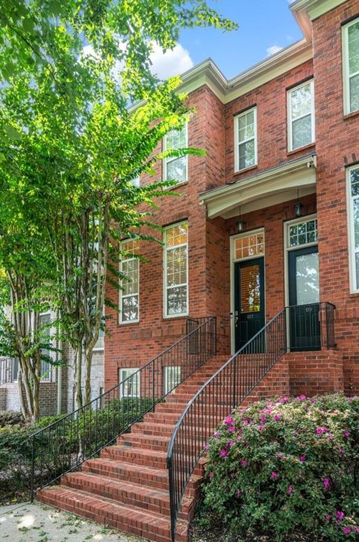 1127 Providence Pl, Decatur, GA 30033-3465