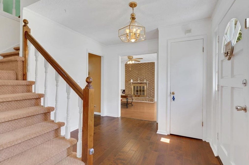 4106 Kimlie Ct, Decatur, GA 30035-1029