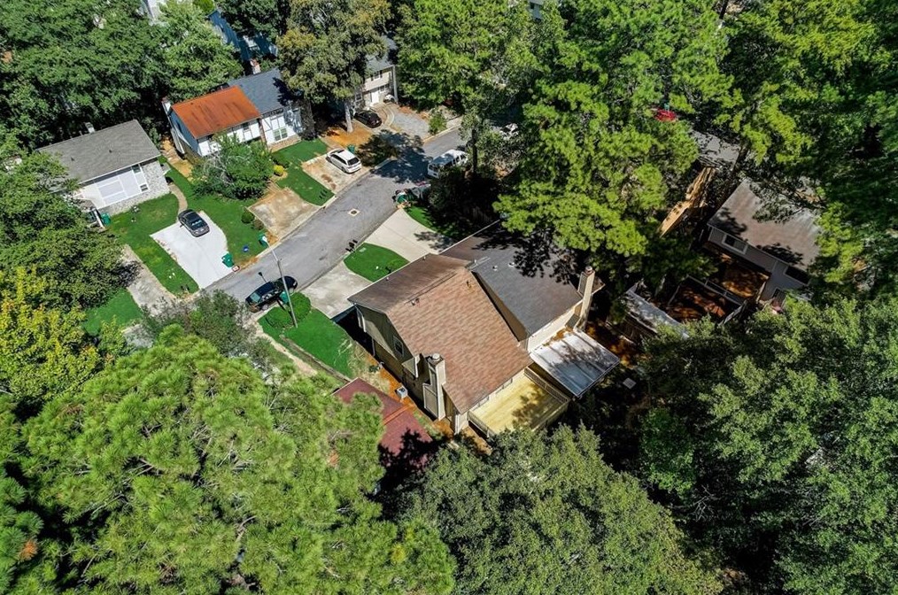 1260 Creekside Ct, Smyrna GA  30080-2659 exterior