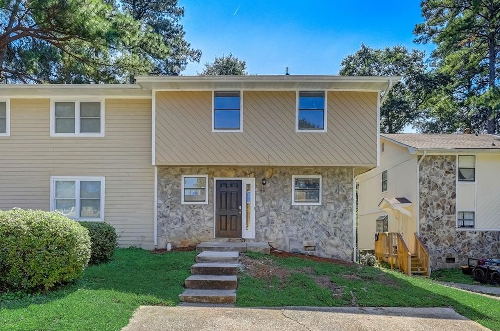 1260 Creekside Ct, Smyrna GA  30080-2659 exterior