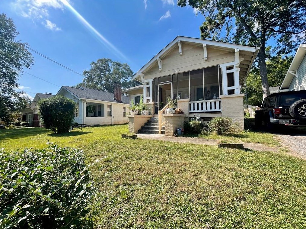 153 Feld Ave, Decatur, GA 30030-3509