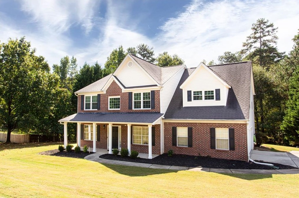 2750 Angel Oak Cir, Dacula, GA 30019-1868