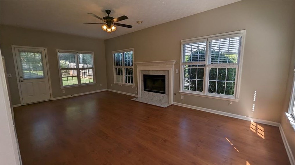 11730 Red Maple Forest Dr, Alpharetta, GA 30005-7246