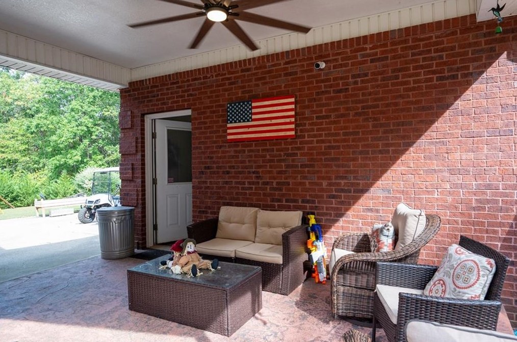 126 Hickory Gap Trl, Dallas GA  30157-0574 exterior