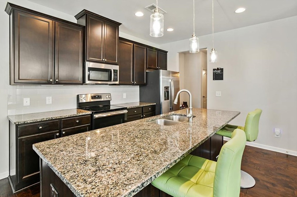 5704 Radford Loop, Fairburn, GA 30213