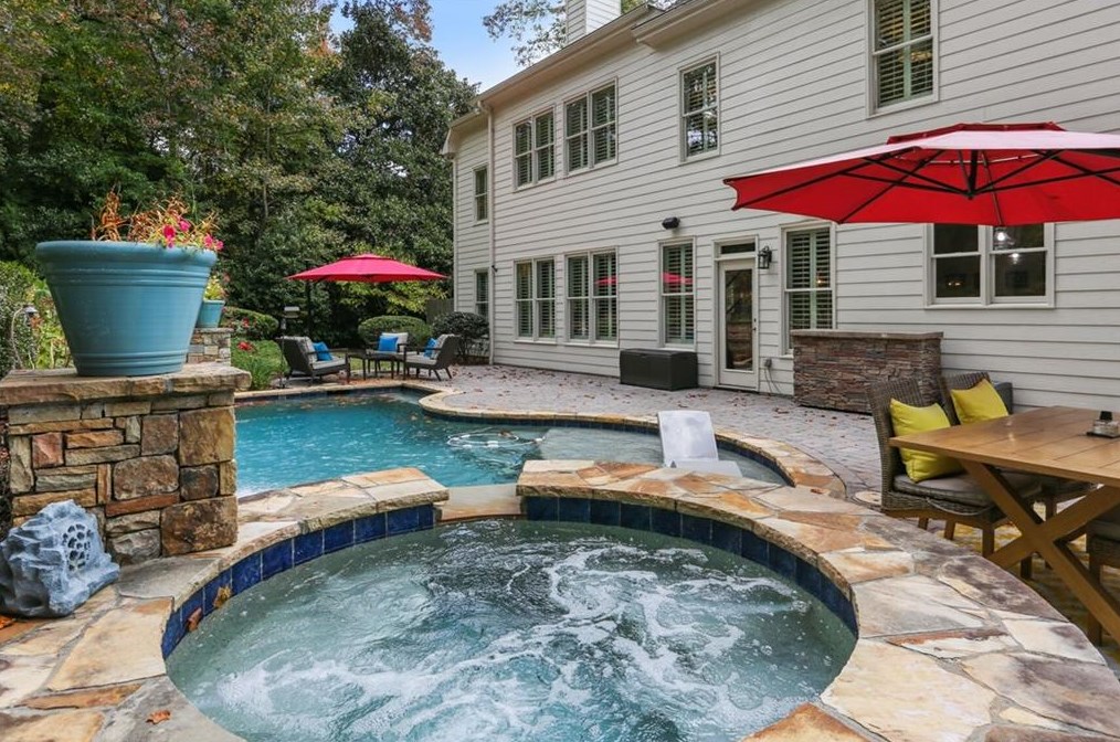 580 Windsor Pkwy, Atlanta, GA 30342-2751