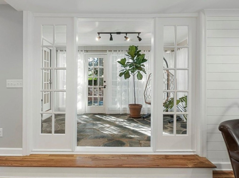 2953 Sylvan Ramble Rd, Atlanta GA  30345-2159 exterior