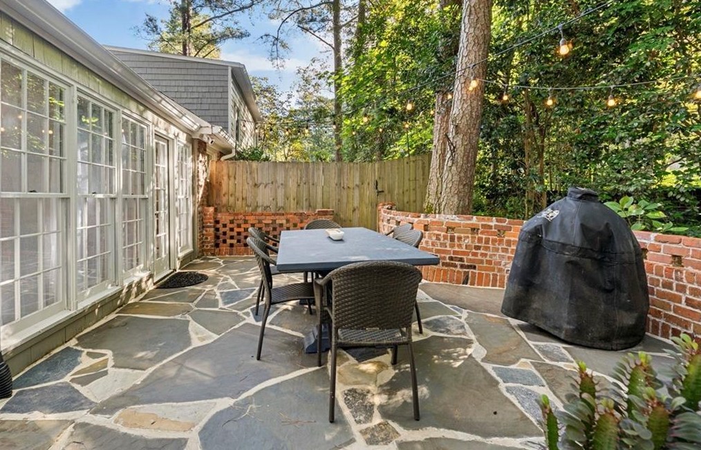 2953 Sylvan Ramble Rd, Atlanta GA  30345-2159 exterior