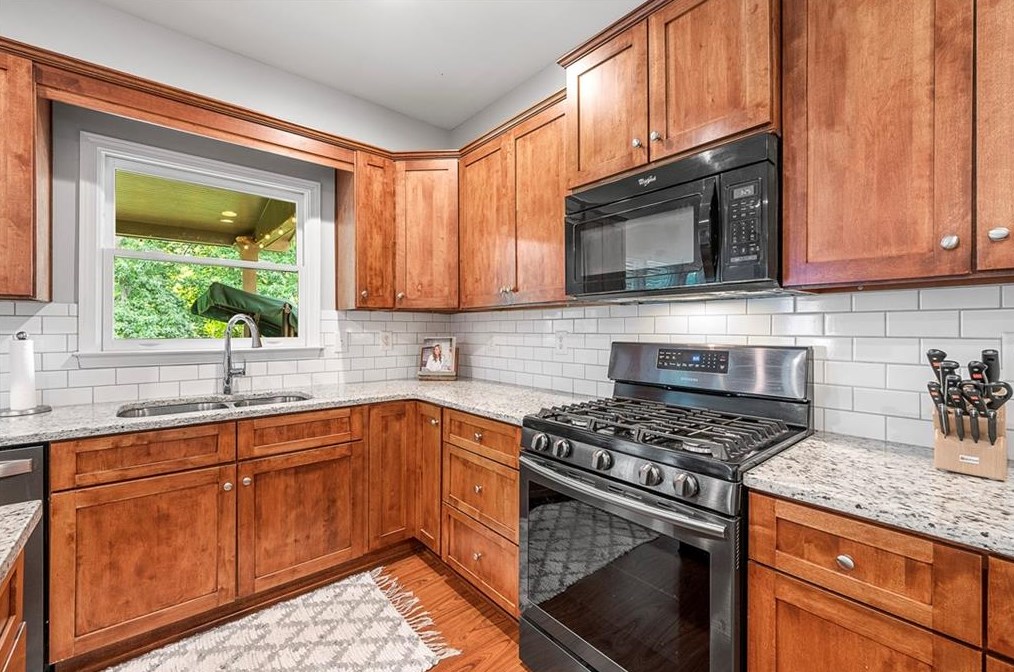 56 Maple View Ct, Dallas GA  30157-4691 exterior