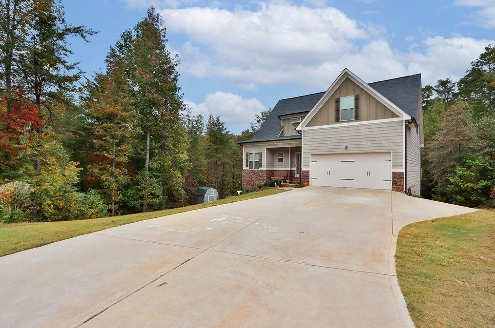 37 Bryn Ct, Dawsonville, GA 30534