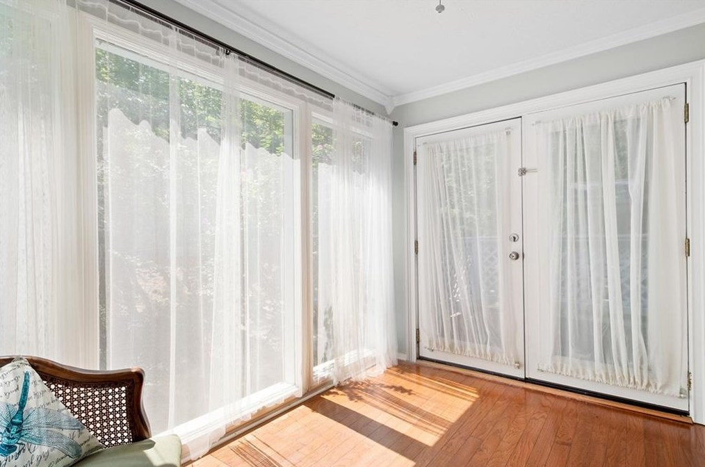 304 Natchez Trce, Atlanta GA  30350-3010 exterior