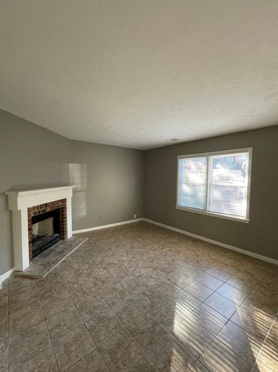 4053 Sturgeon Cir, Buford, GA 30518