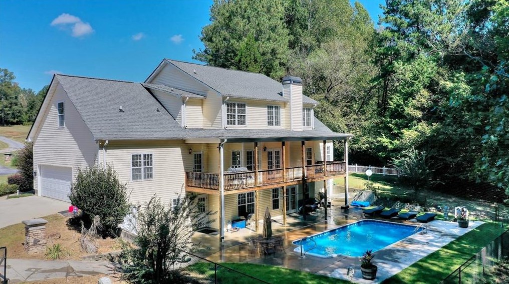 4694 Wayne Poultry Rd, Pendergrass, GA 30567