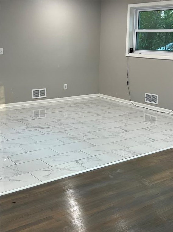 1934 Gln Echo Dr, Decatur GA 30032-5126 exterior