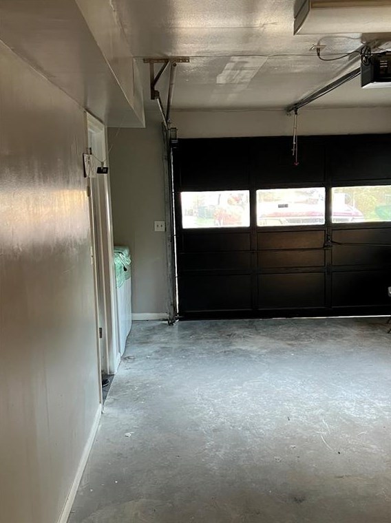 1934 Gln Echo Dr, Decatur GA 30032-5126 exterior