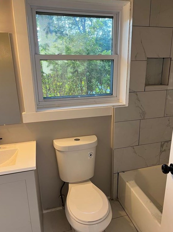 1934 Gln Echo Dr, Decatur GA 30032-5126 exterior