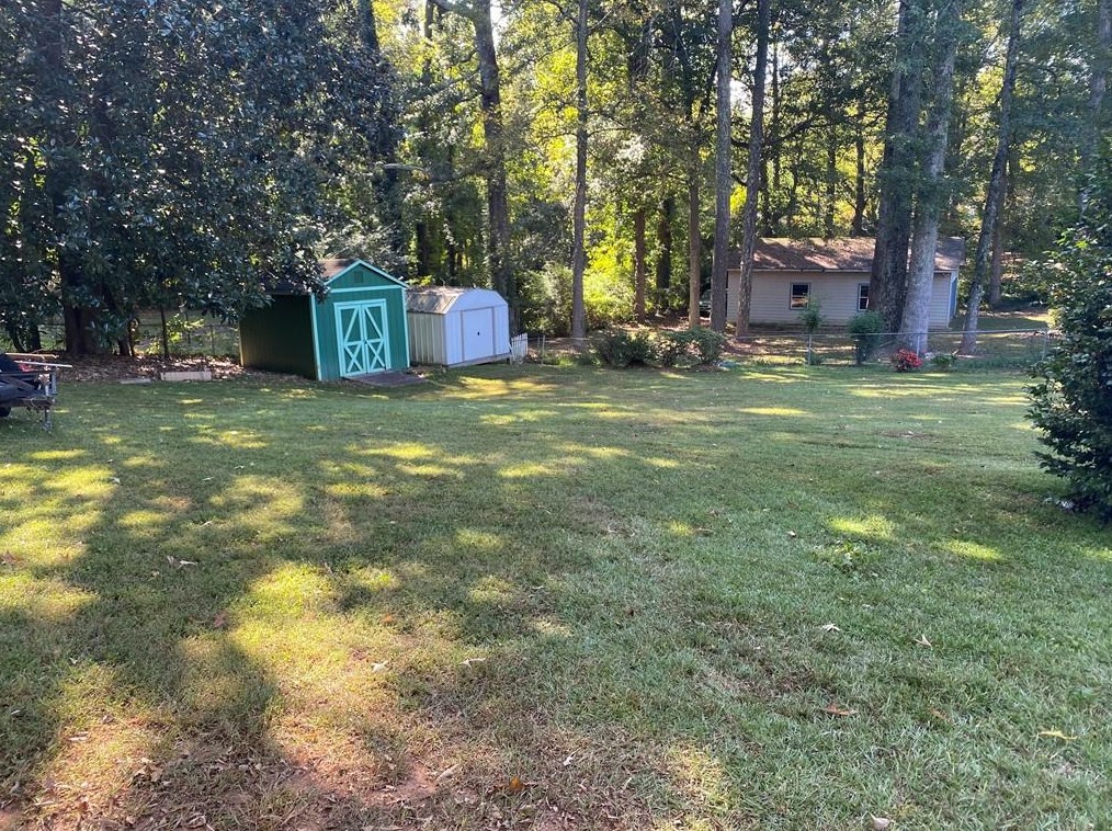 4061 Cooper Lk Rd, Smyrna GA  30082-3328 exterior