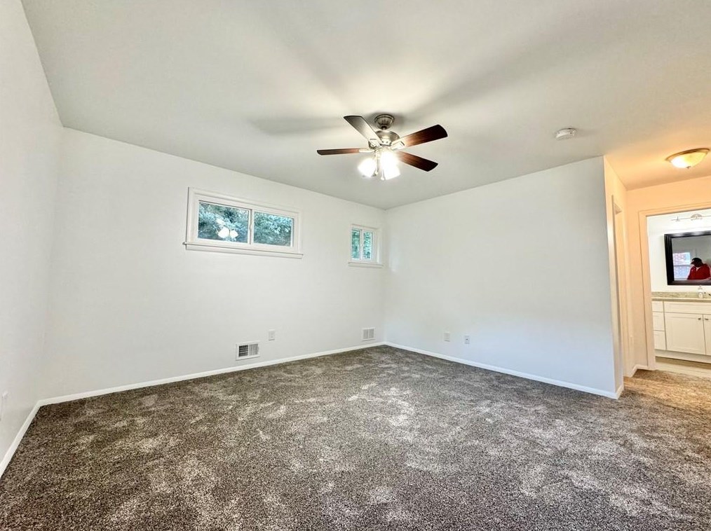 2459 Susan Ln, Atlanta GA 30331-5235 exterior