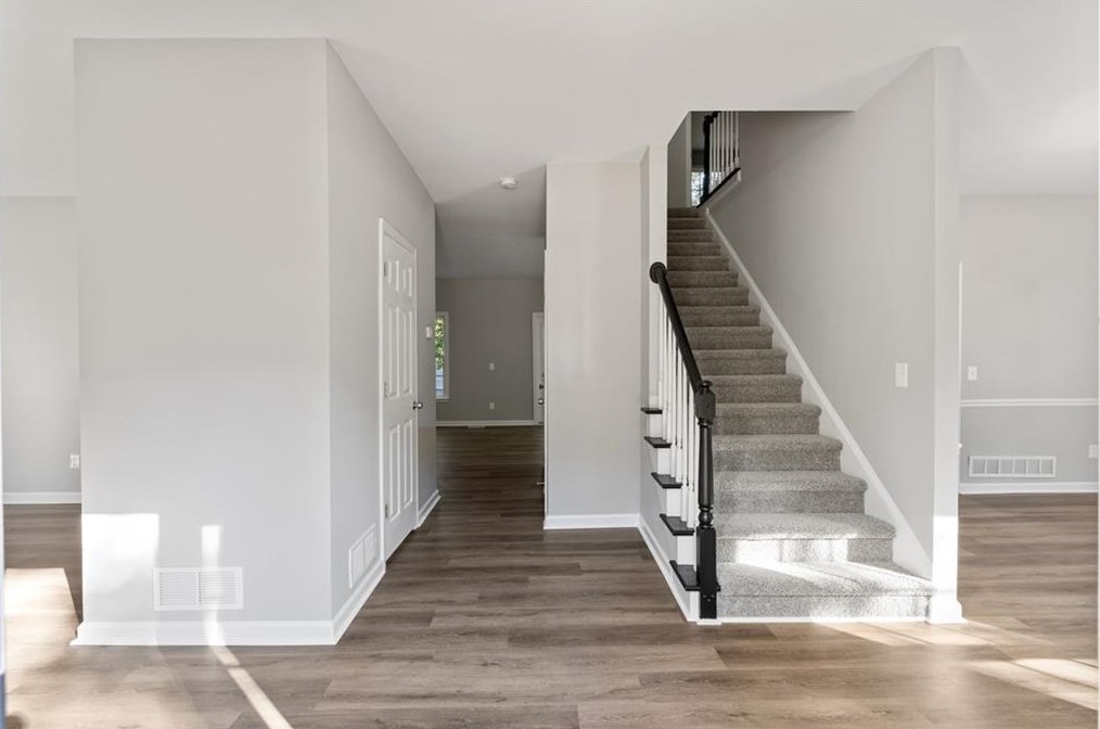 1772 Silverdale Ln, Lithia Springs, GA 30122