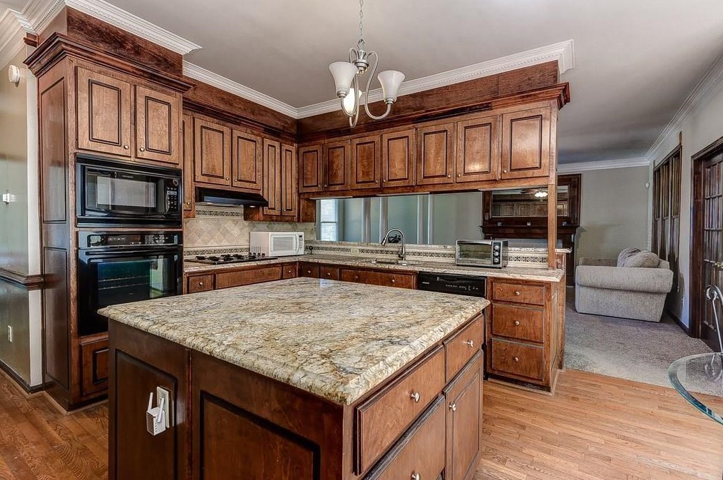 3112 Robinwood Trl, Decatur GA  30034-3553 exterior