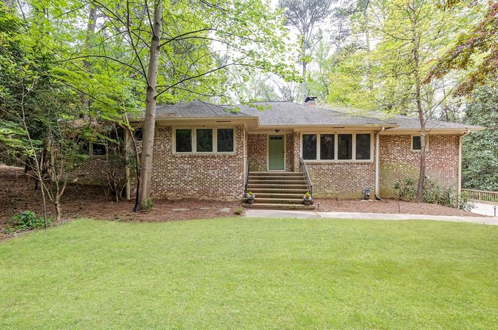 1894 W Wesley Rd Nw, Atlanta, GA 30327