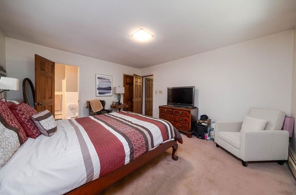 2340 Honeysuckle Ln, Smyrna GA  30080-4614 exterior