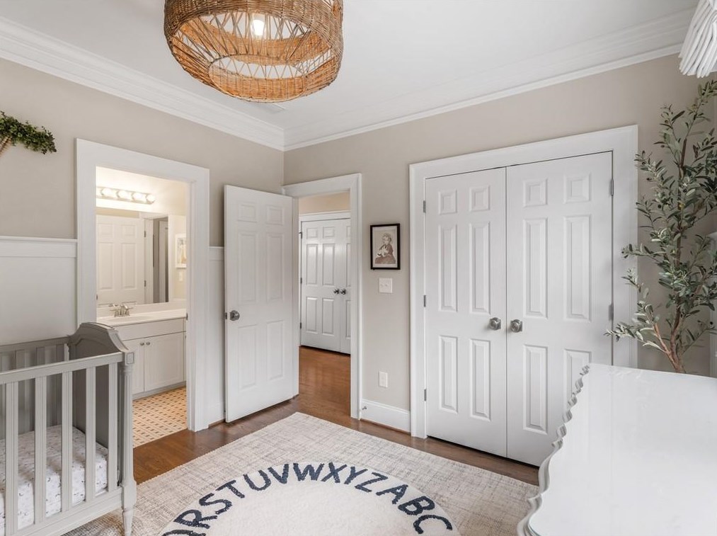 503 Pharr Rd, Decatur GA  30030-4841 exterior