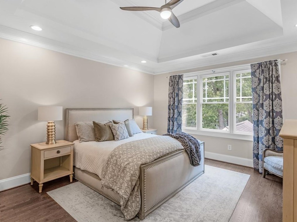 503 Pharr Rd, Decatur GA  30030-4841 exterior