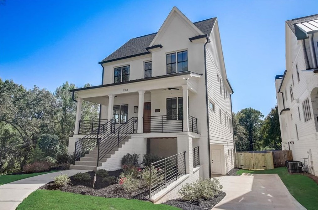 2183 Oakview Rd, Atlanta GA  30317-0026 exterior