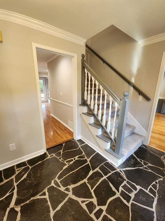 406 Woodstone W Dr, Marietta, GA 30068