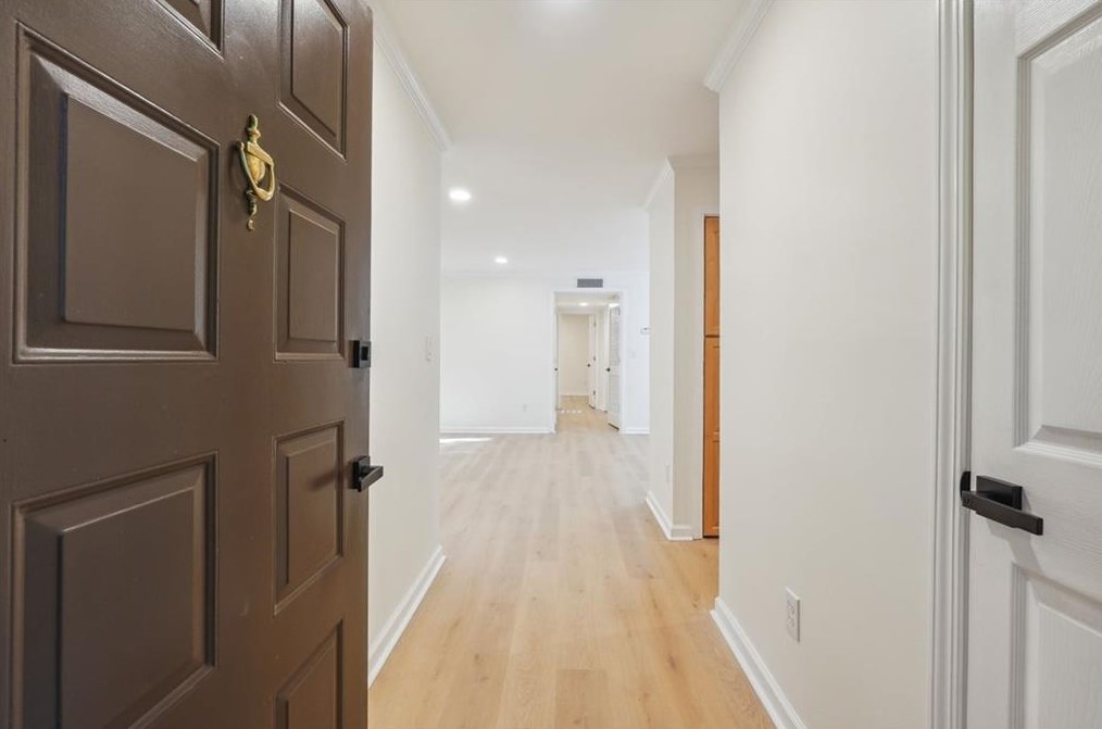 303 Cumberland Ct Se, Smyrna, GA 30080
