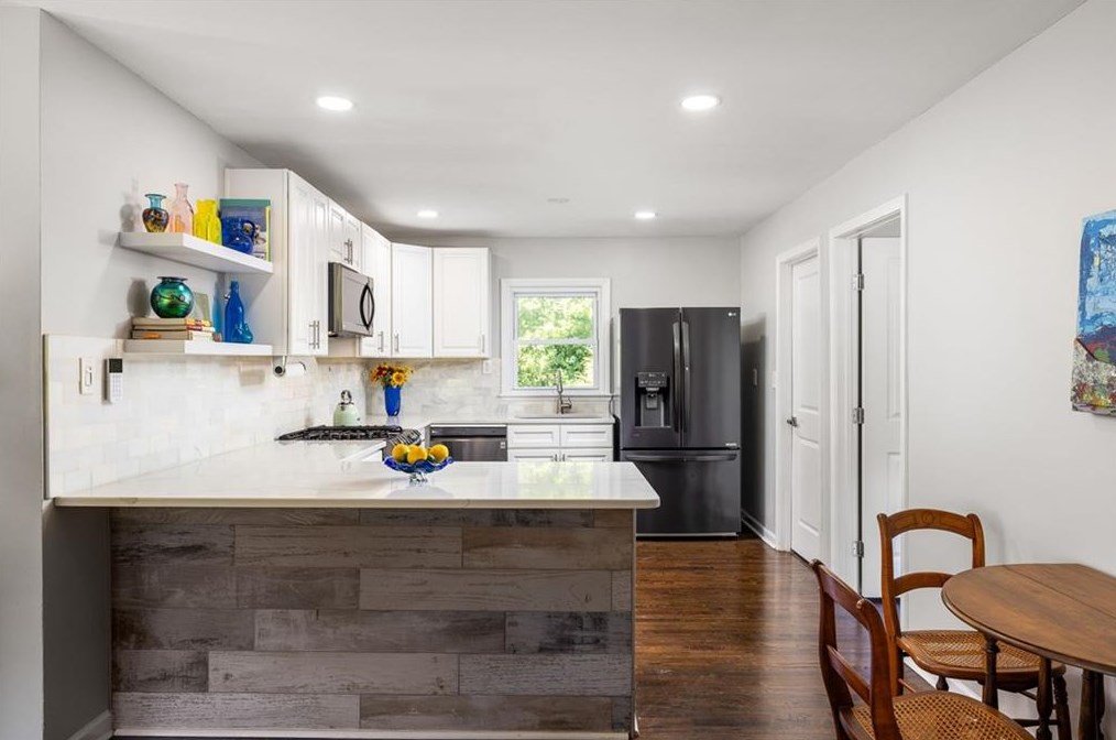 3076 Glendale Ct, Decatur GA  30032-5802 exterior