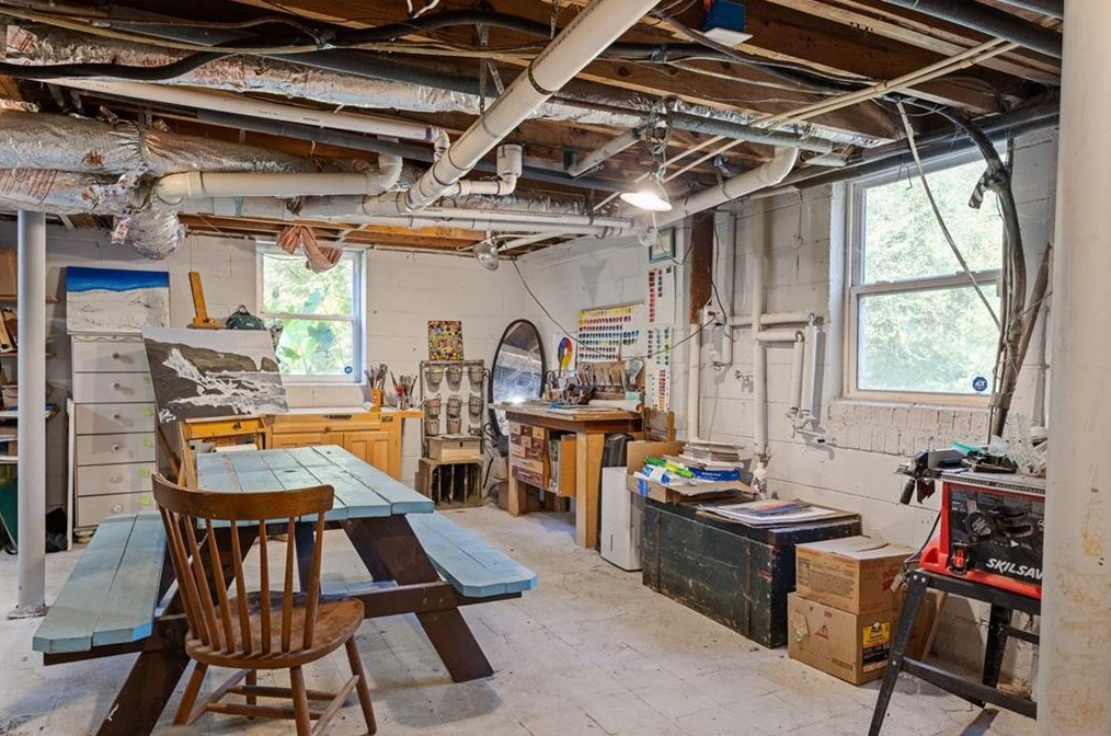 3076 Glendale Ct, Decatur GA  30032-5802 exterior