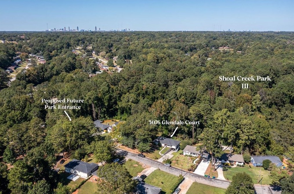 3076 Glendale Ct, Decatur GA  30032-5802 exterior