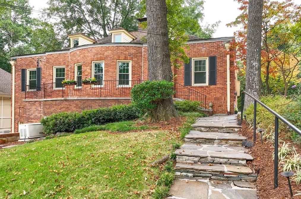 1171 Zimmer Dr, Atlanta, GA 30306-3320