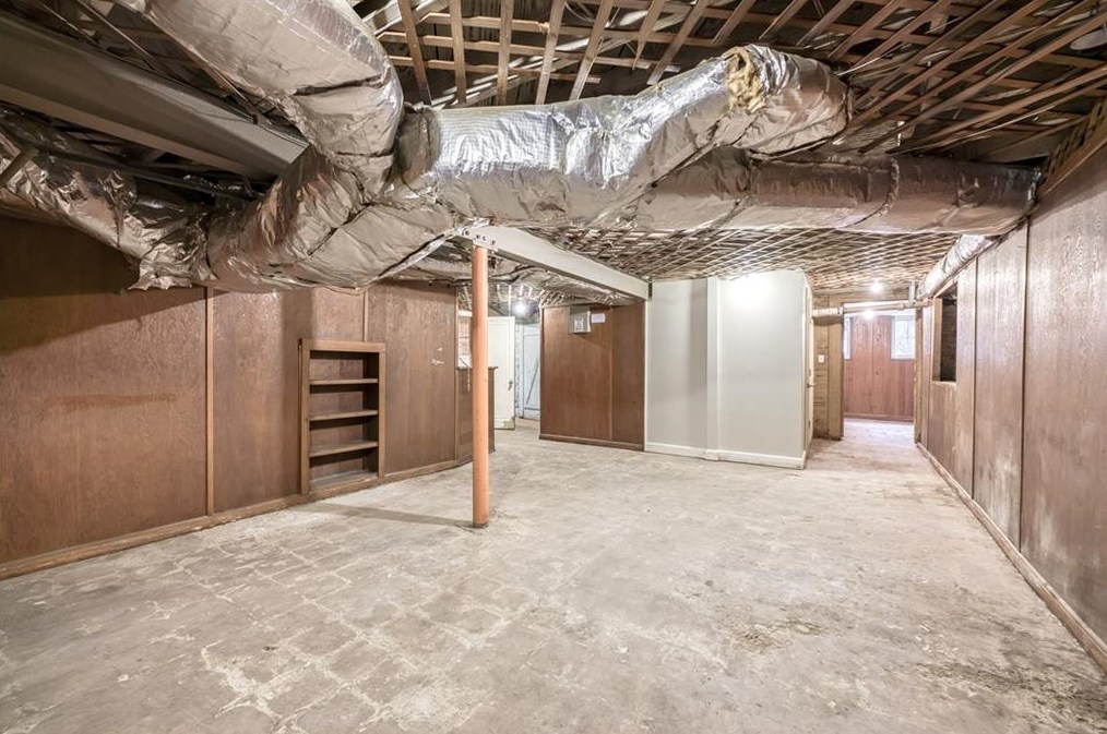 1171 Zimmer Dr, Atlanta GA  30306-3320 exterior
