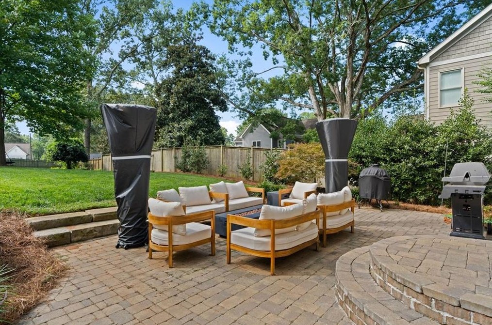 1150 Fleming St, Smyrna GA  30080-1924 exterior