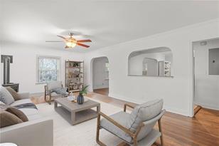 1477 Deerwood Dr - Photo 4